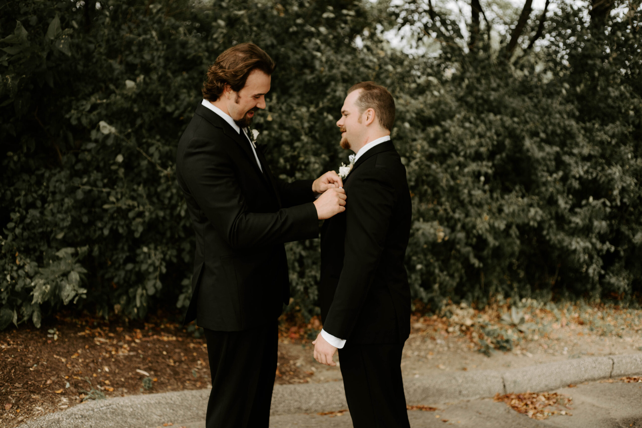 best man and groom